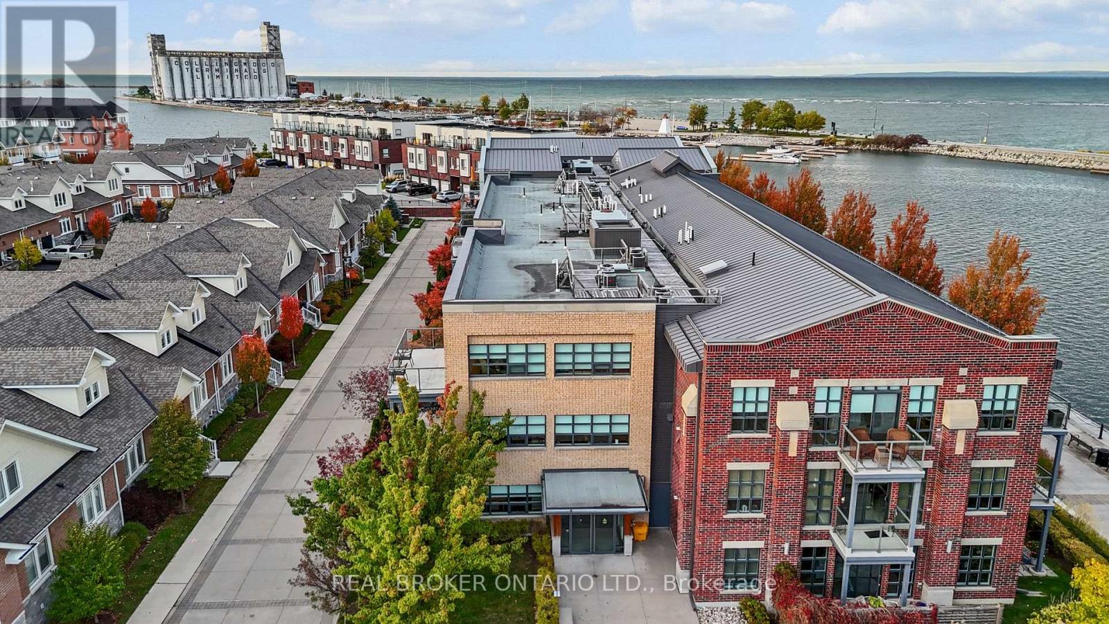 302 - 1 Shipyard Lane Property Photo 29