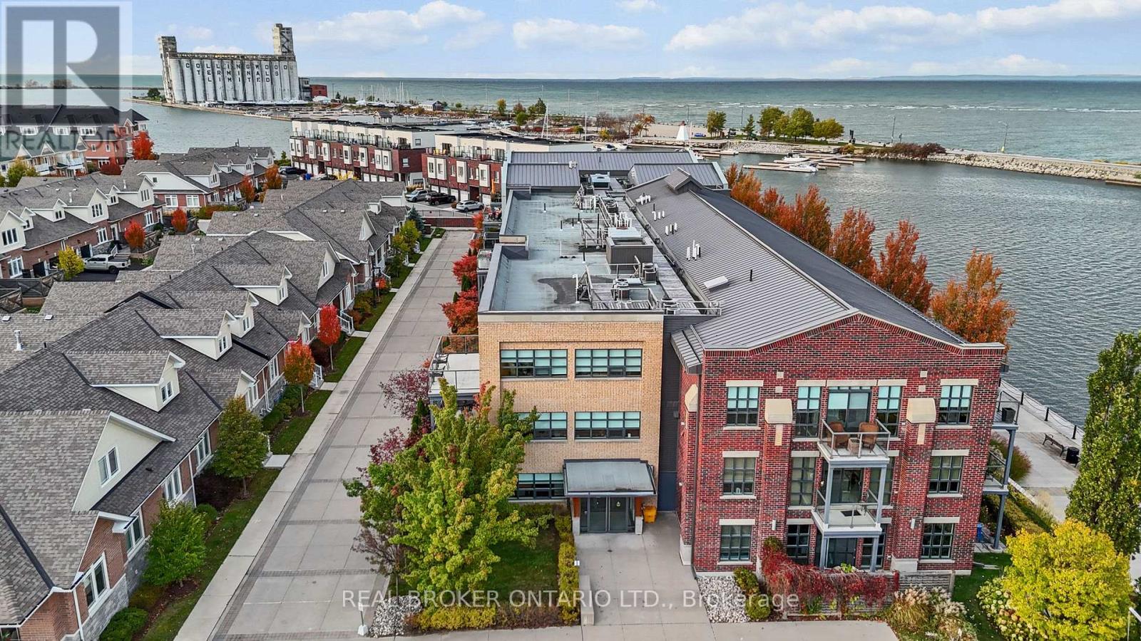 302 - 1 Shipyard Lane Property Photo 44