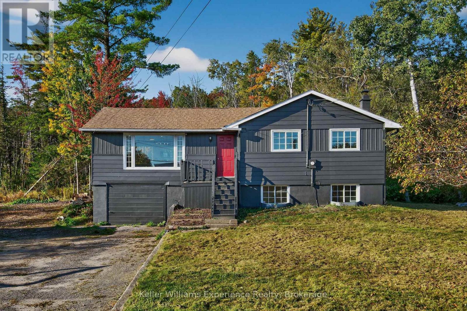 556 Champlain Road Property Photo 1