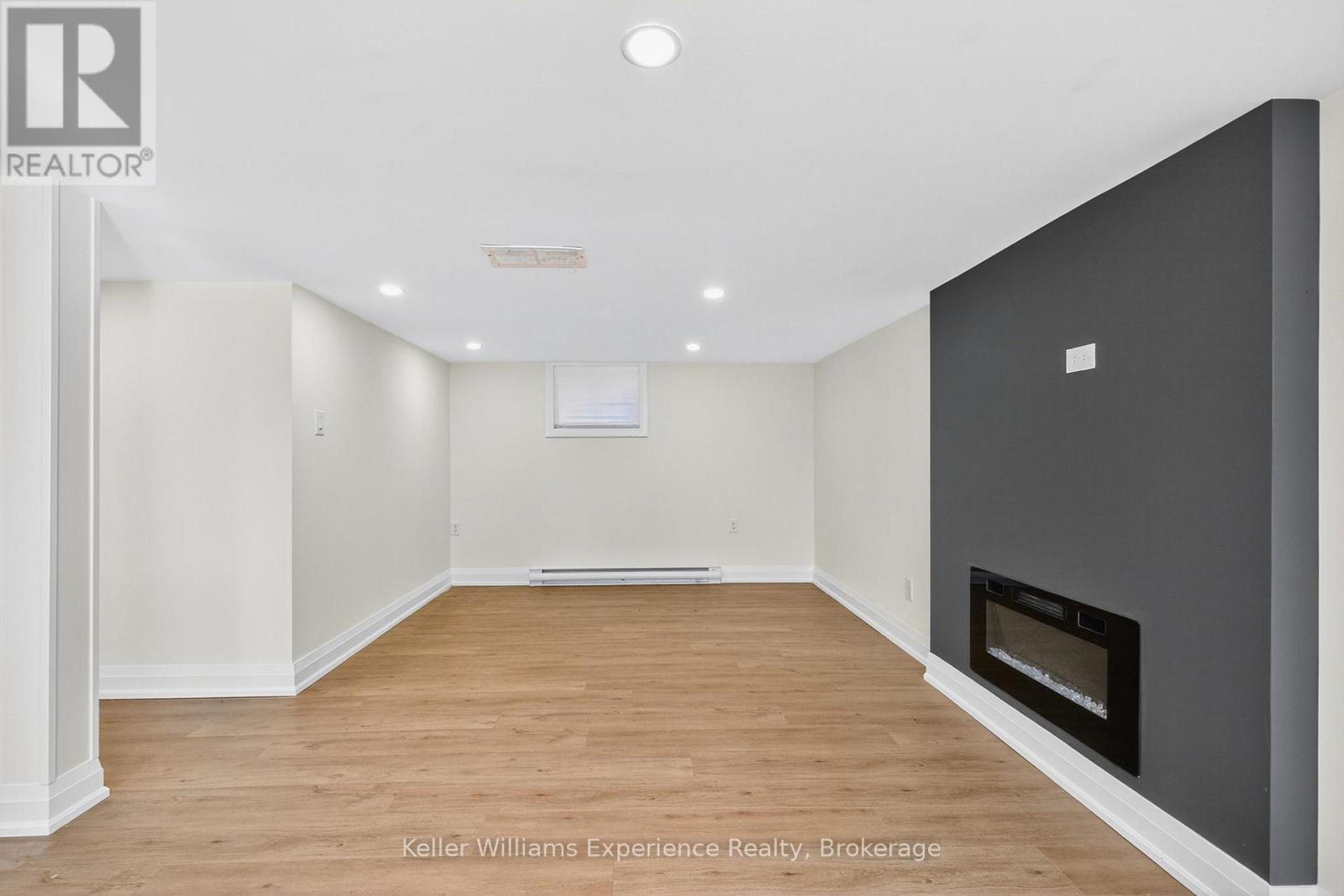 556 Champlain Road Property Photo 26