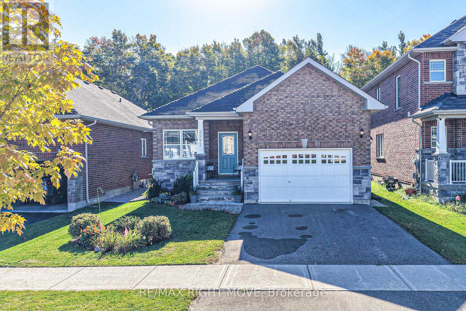 2997 Stone Ridge Boulevard Property Photo 1