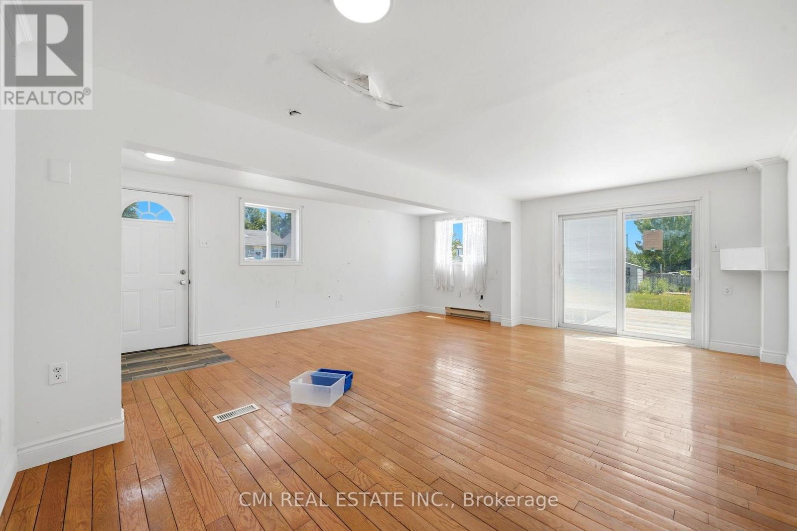 1 Mccuaig Court Property Photo 9