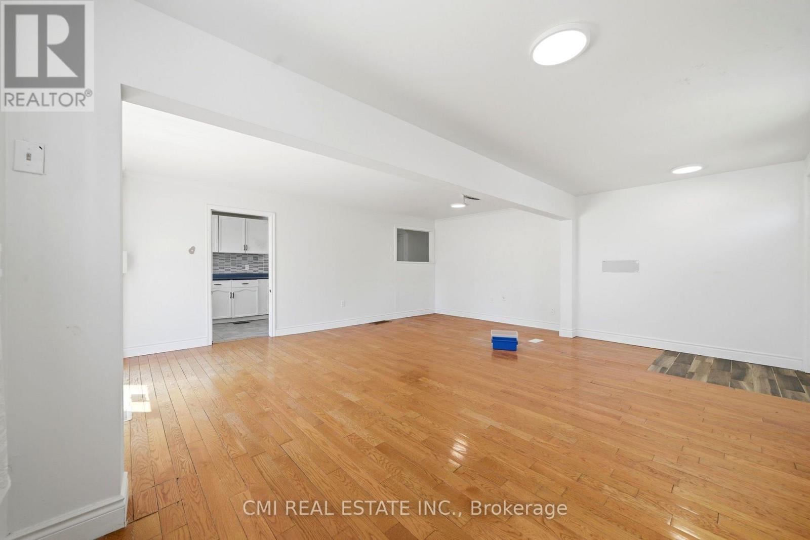 1 Mccuaig Court Property Photo 11