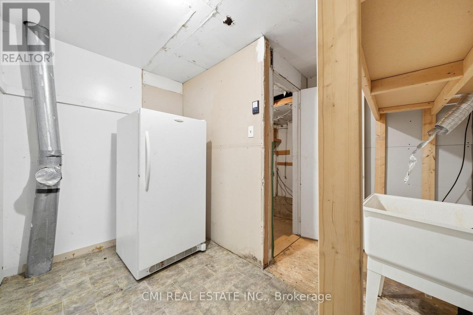 1 Mccuaig Court Property Photo 15