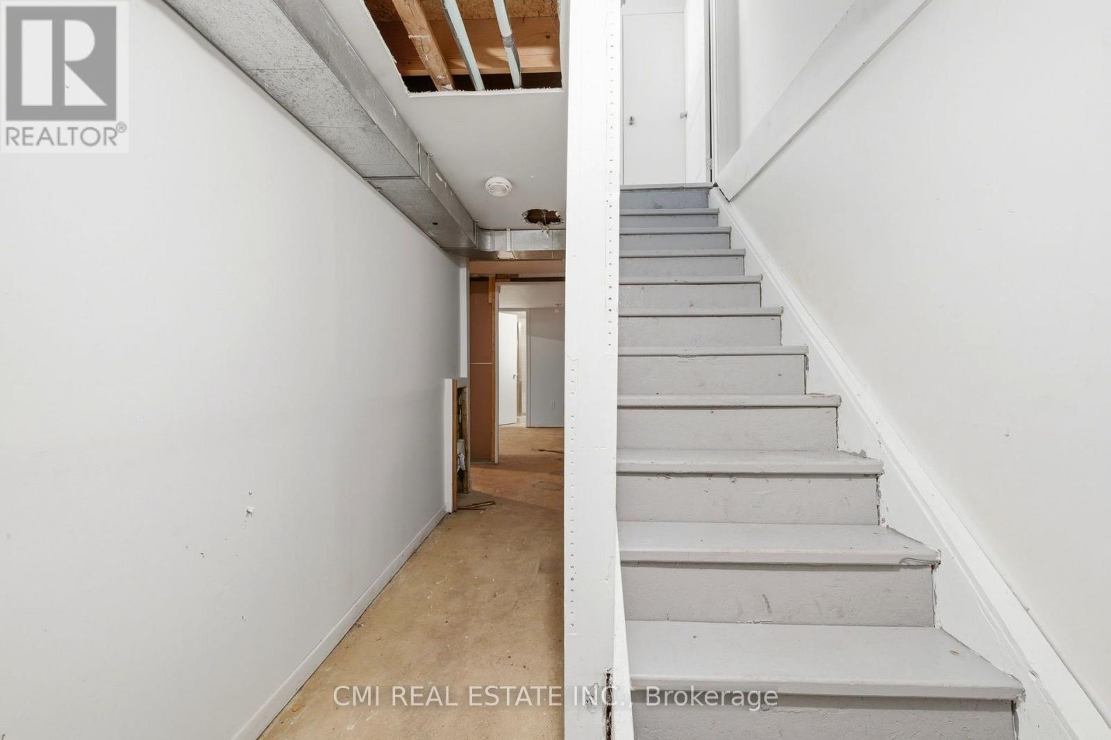 1 Mccuaig Court Property Photo 27