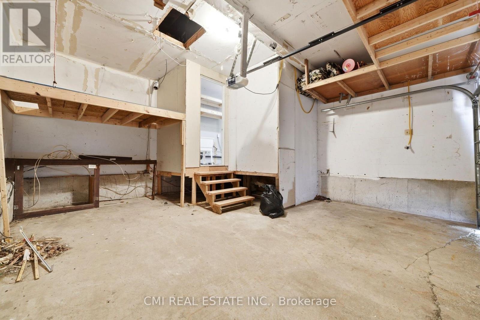 1 Mccuaig Court Property Photo 37