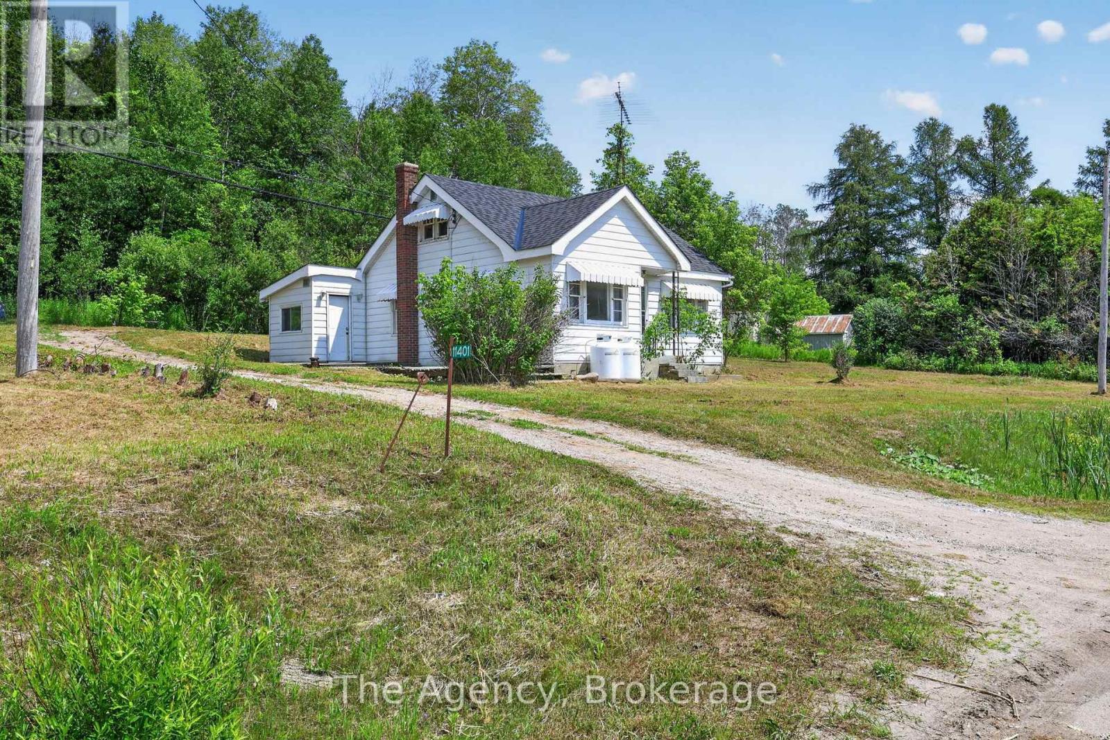 11401 Highway 12 Property Photo 29