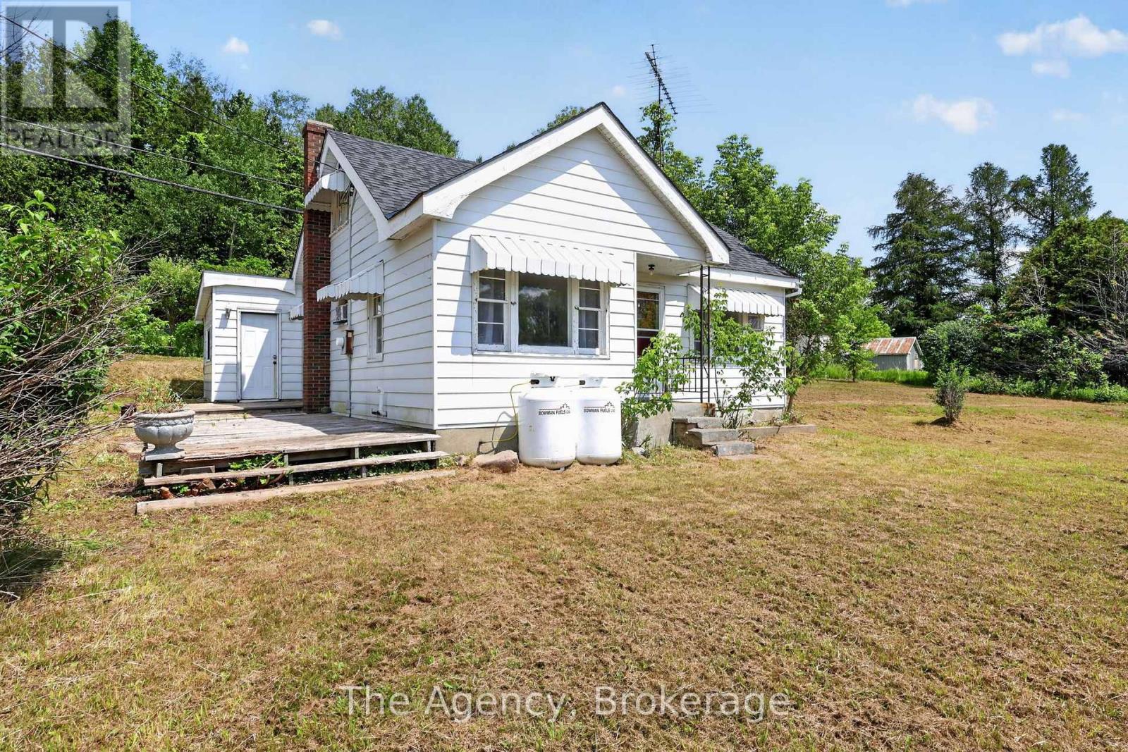 11401 Highway 12 Property Photo 30