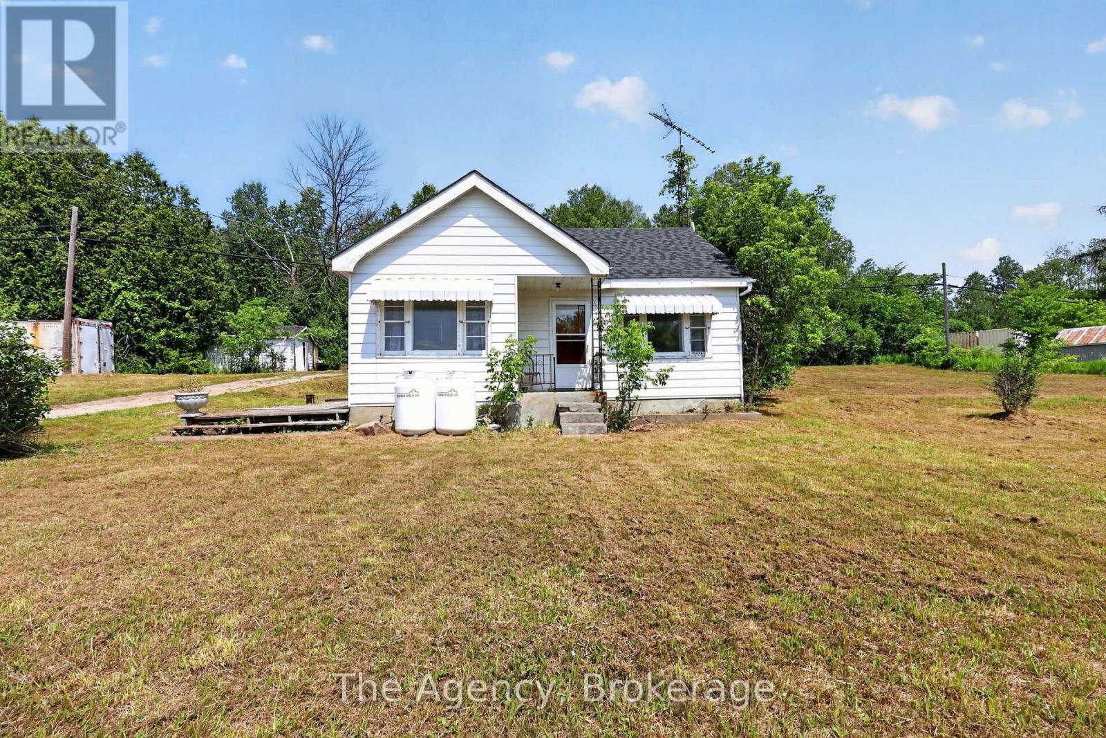 11401 Highway 12 Property Photo 31