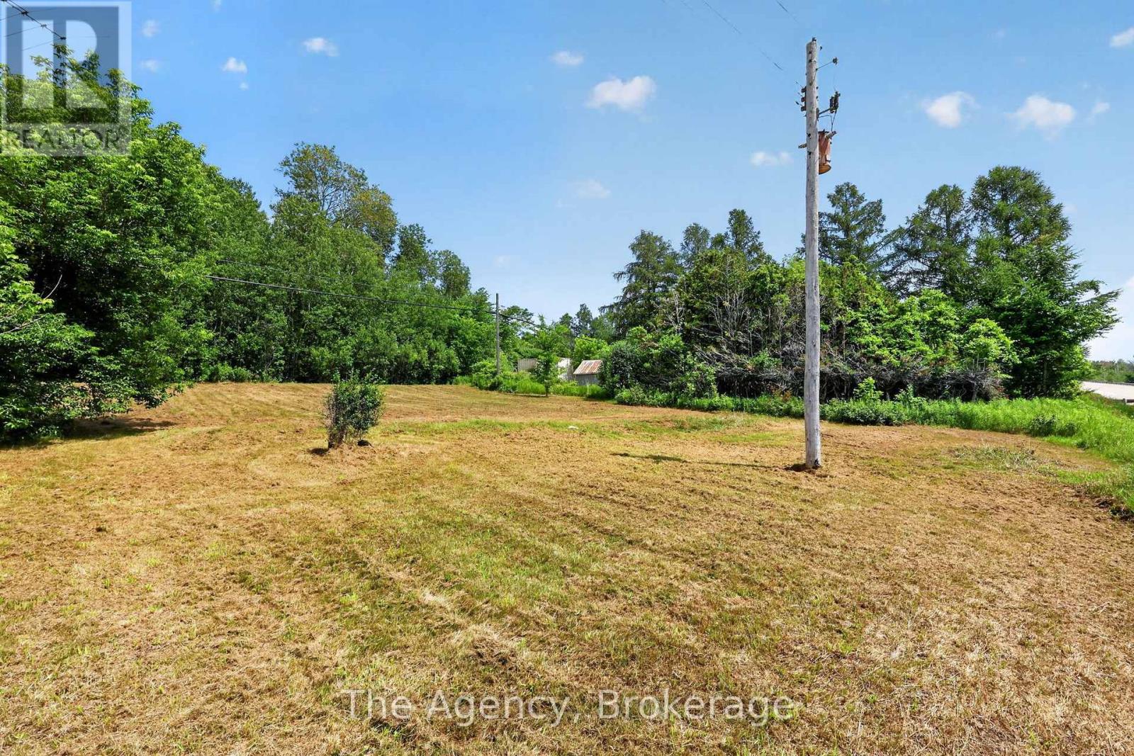 11401 Highway 12 Property Photo 32