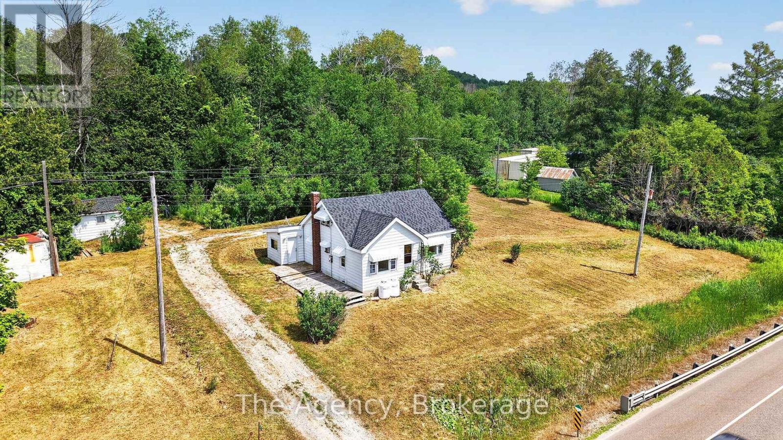 11401 Highway 12 Property Photo 37