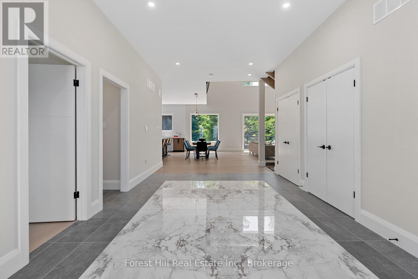 846 Sixth Street Property Photo 4