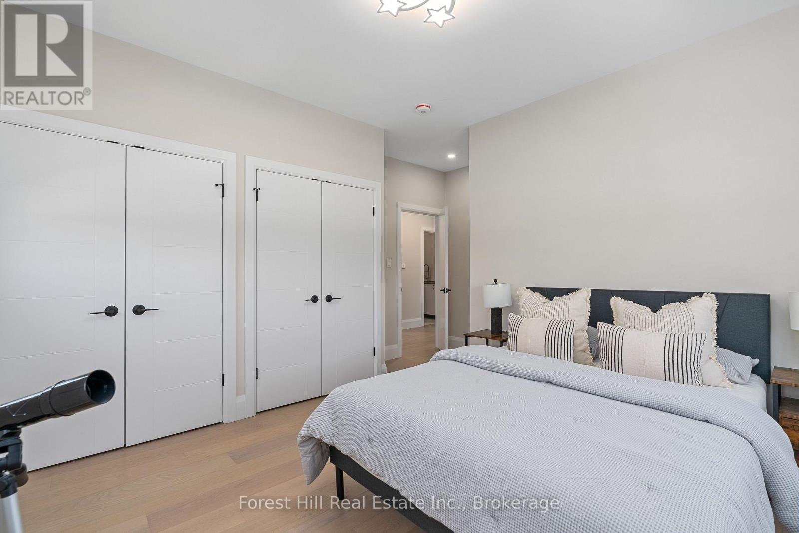 846 Sixth Street Property Photo 27