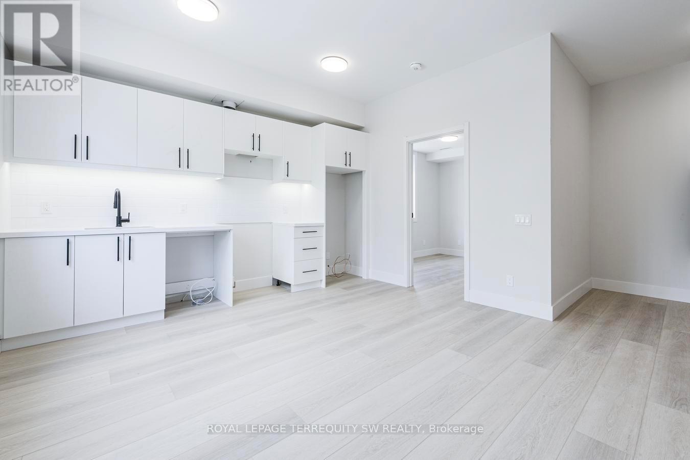 204 - 145 Clapperton Street Property Photo 13