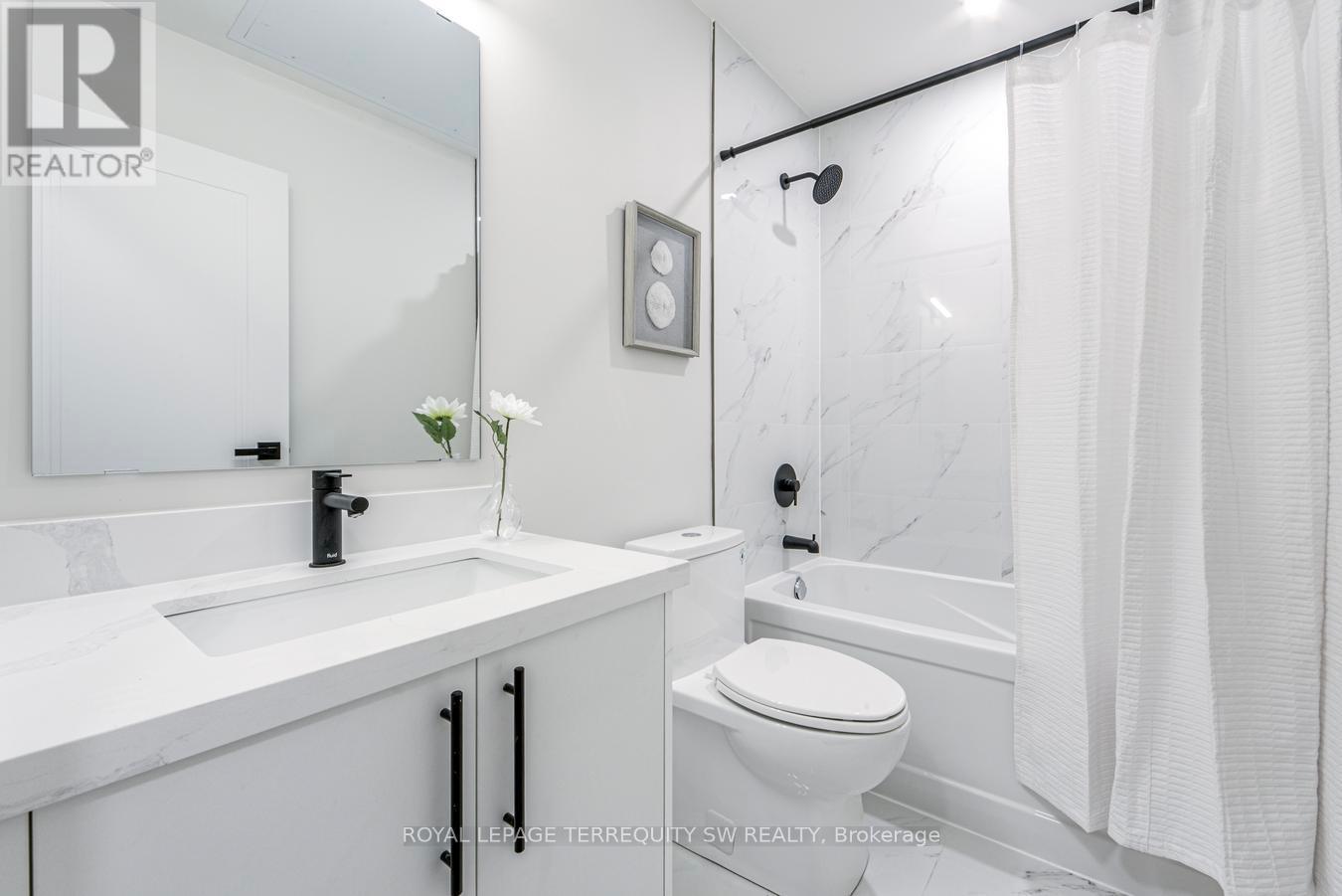 204 - 145 Clapperton Street Property Photo 31