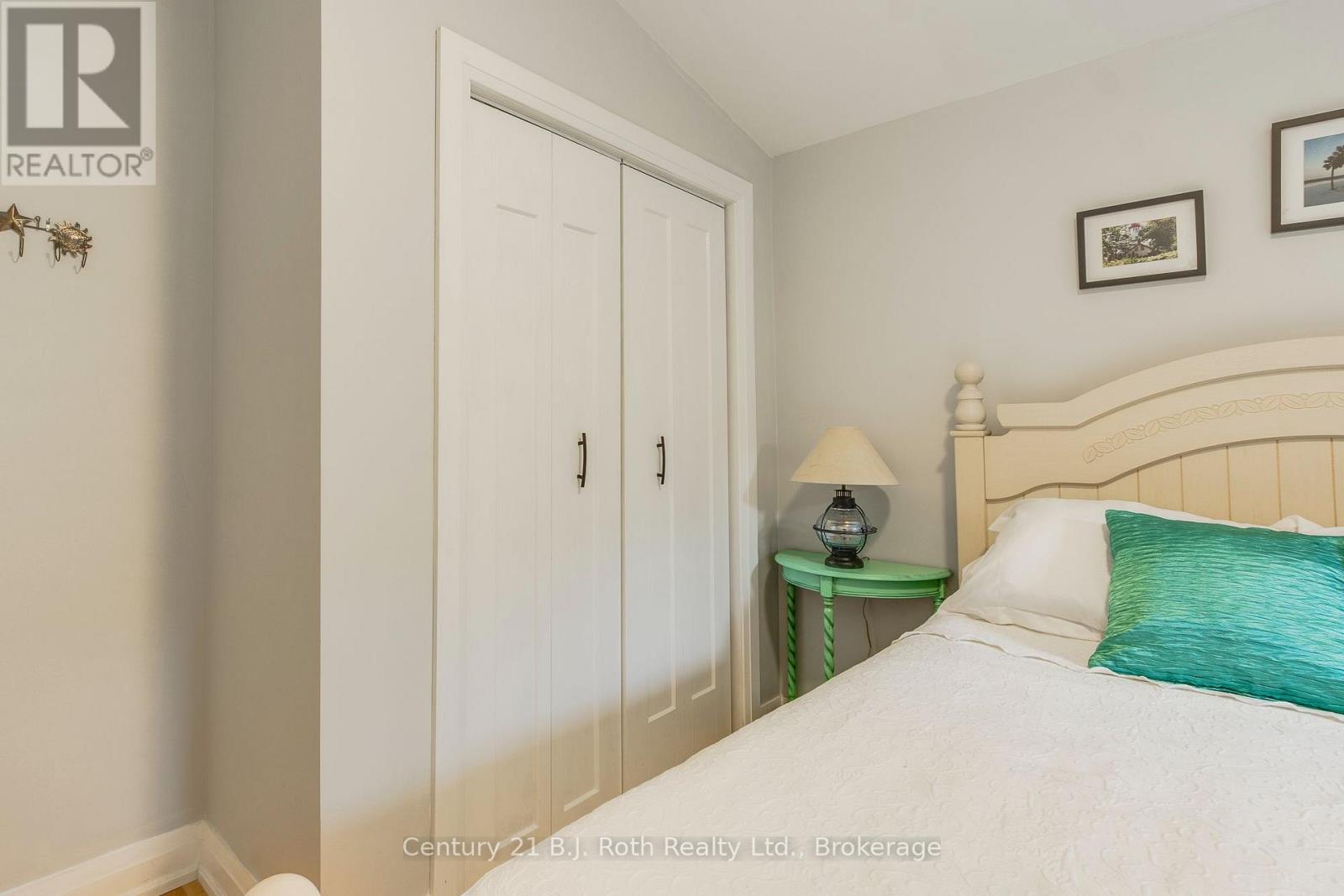 8 Arbor Road Property Photo 12