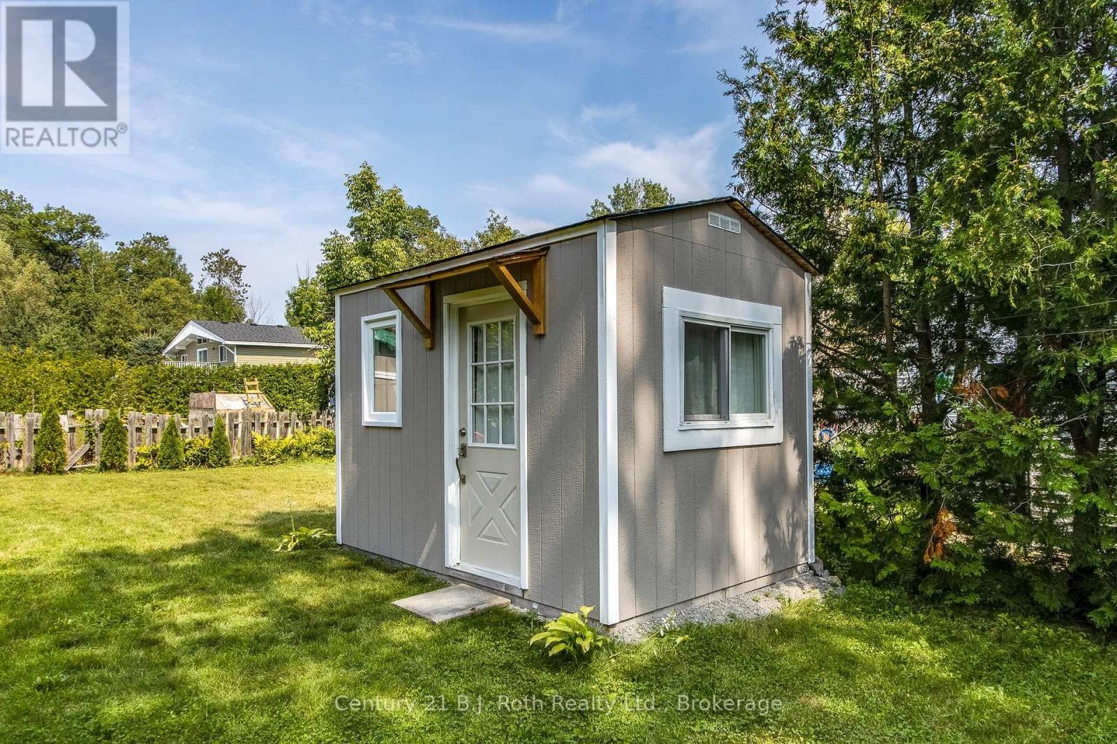 8 Arbor Road Property Photo 24