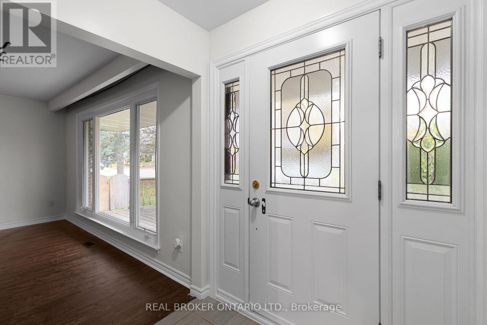 65 Ottaway Avenue Property Photo 4