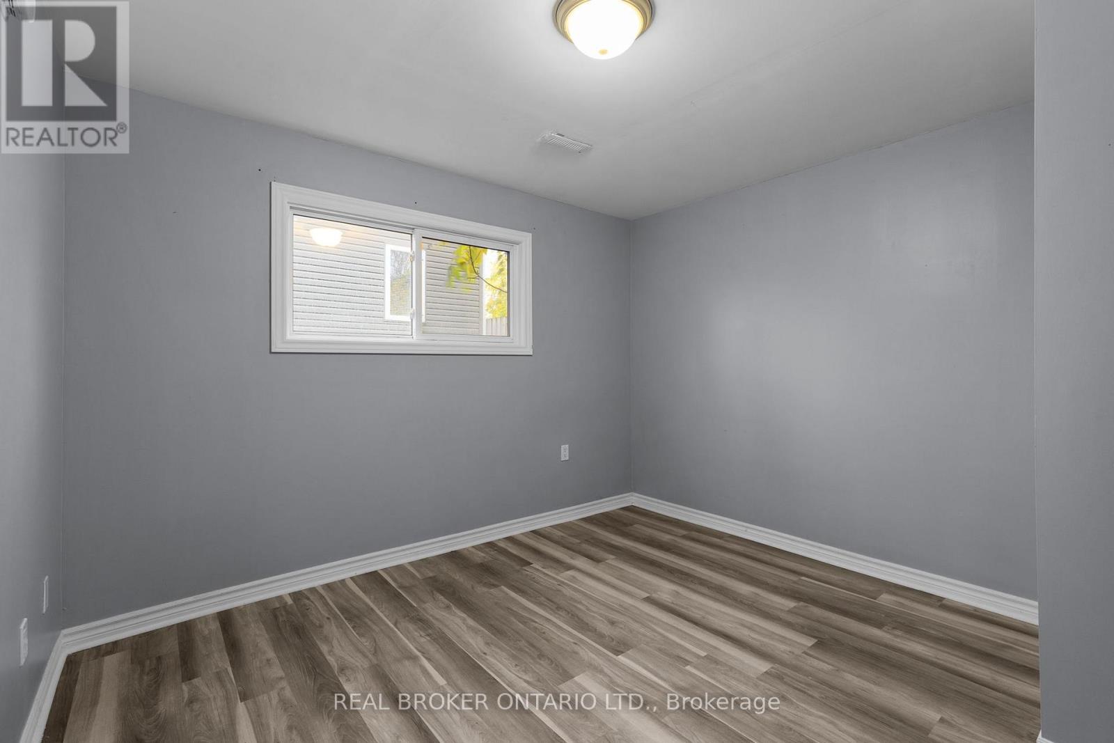 65 Ottaway Avenue Property Photo 20