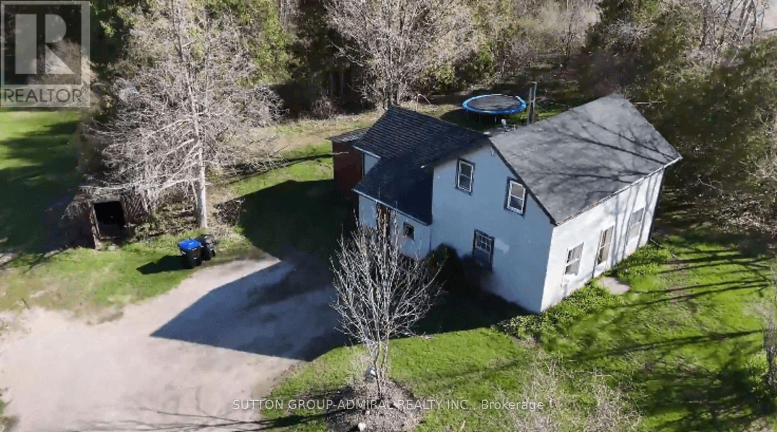 1662 Penley Road Property Photo 2