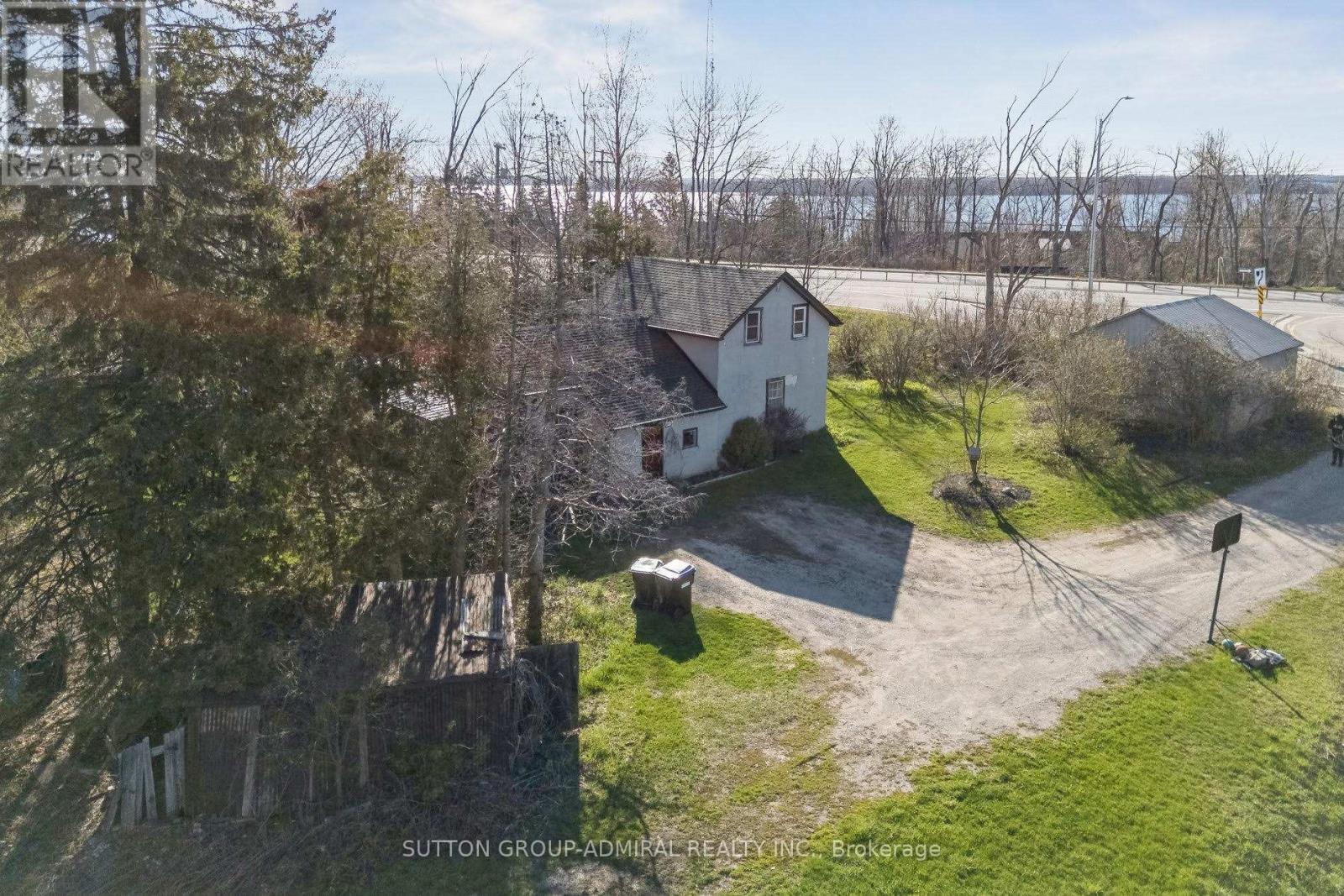 1662 Penley Road Property Photo 7