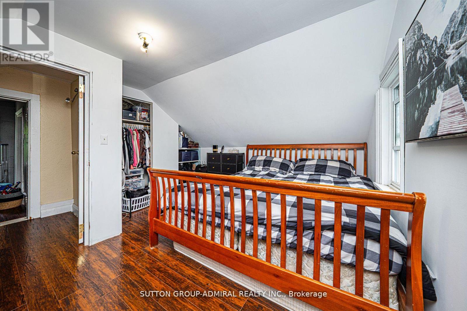 1662 Penley Road Property Photo 26