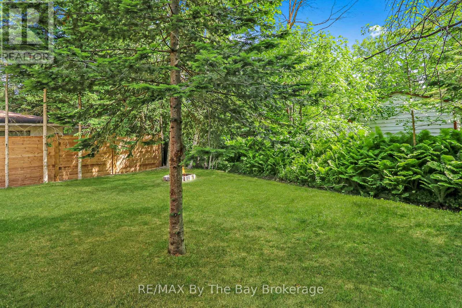 35 48th Street N Property Photo 17