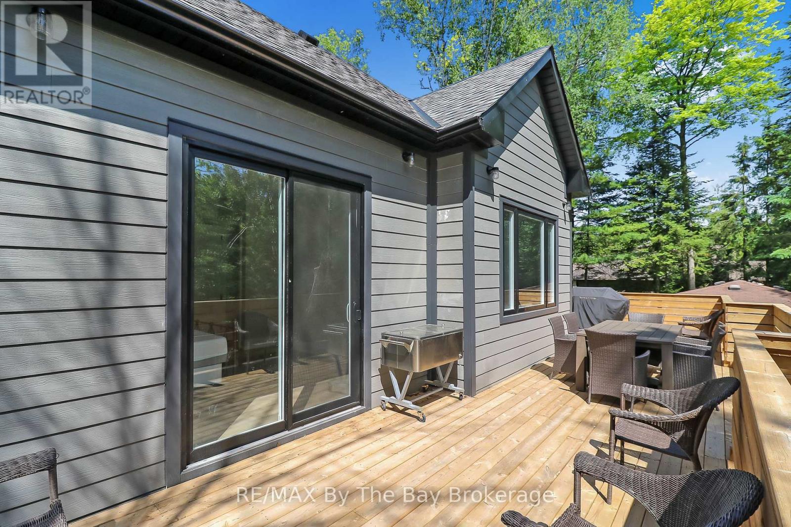 35 48th Street N Property Photo 33