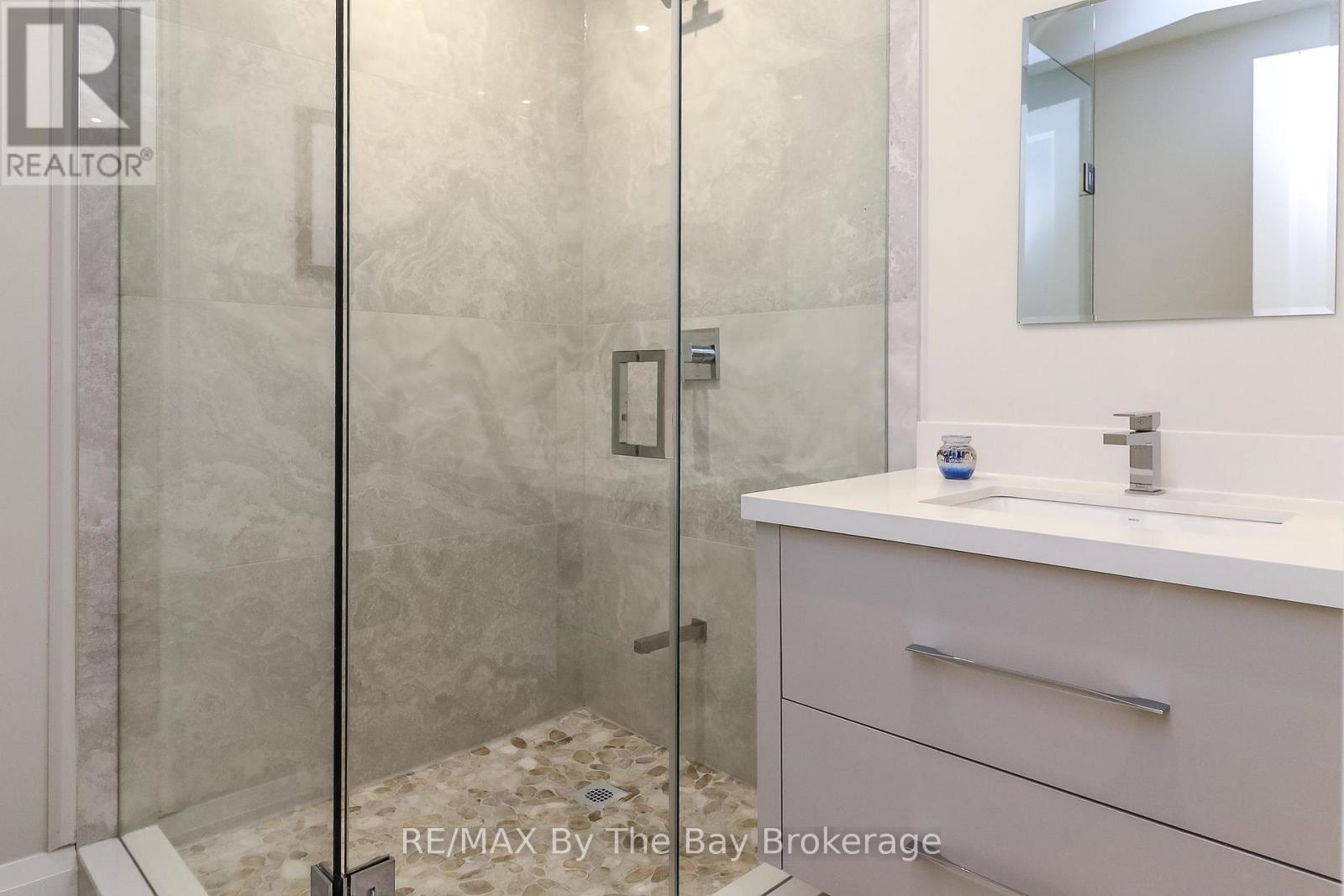 35 48th Street N Property Photo 47