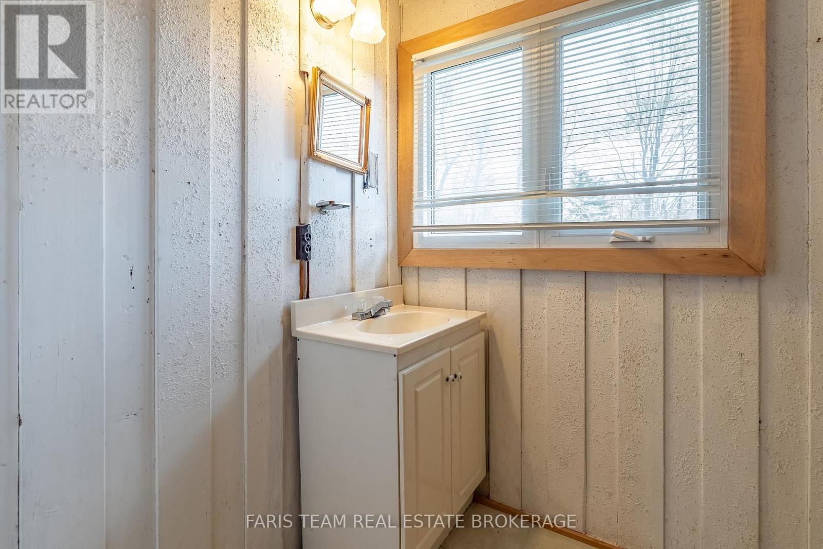 5240 Prospect Avenue Property Photo 19