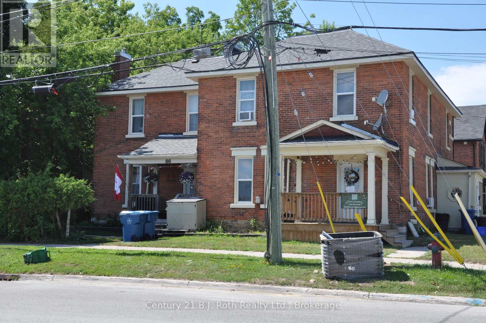 84 Mississaga Street W Property Photo 1