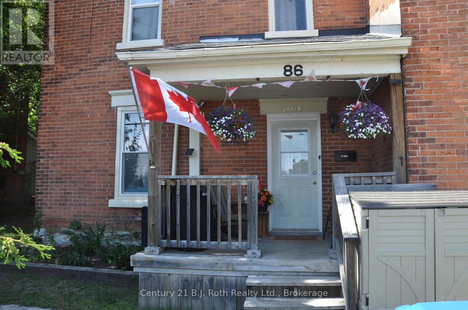 84 Mississaga Street W Property Photo 3