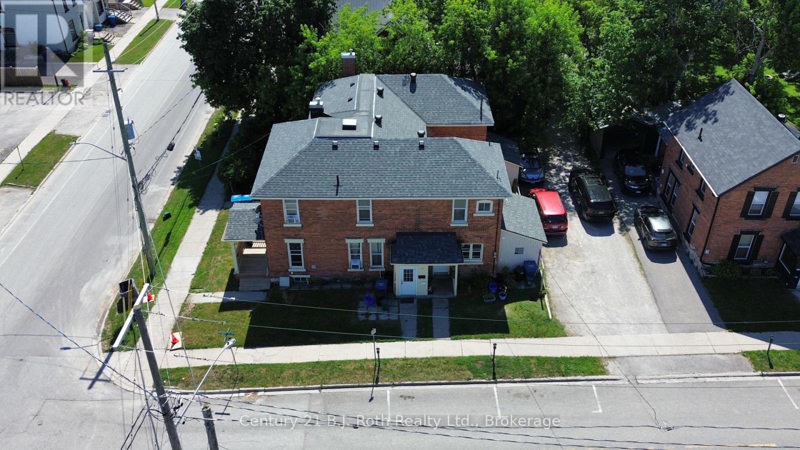 84 Mississaga Street W Property Photo 9