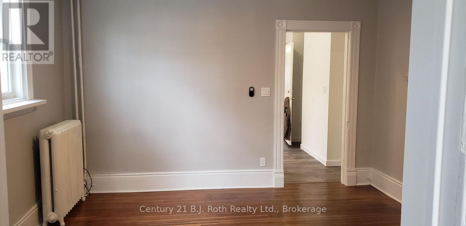 84 Mississaga Street W Property Photo 23