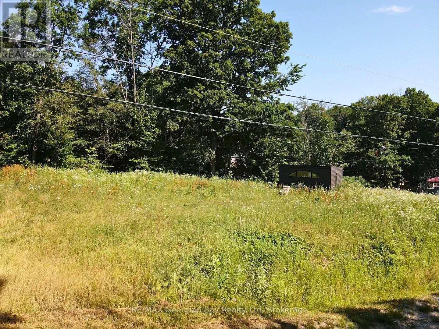440 David Avenue Property Photo 6