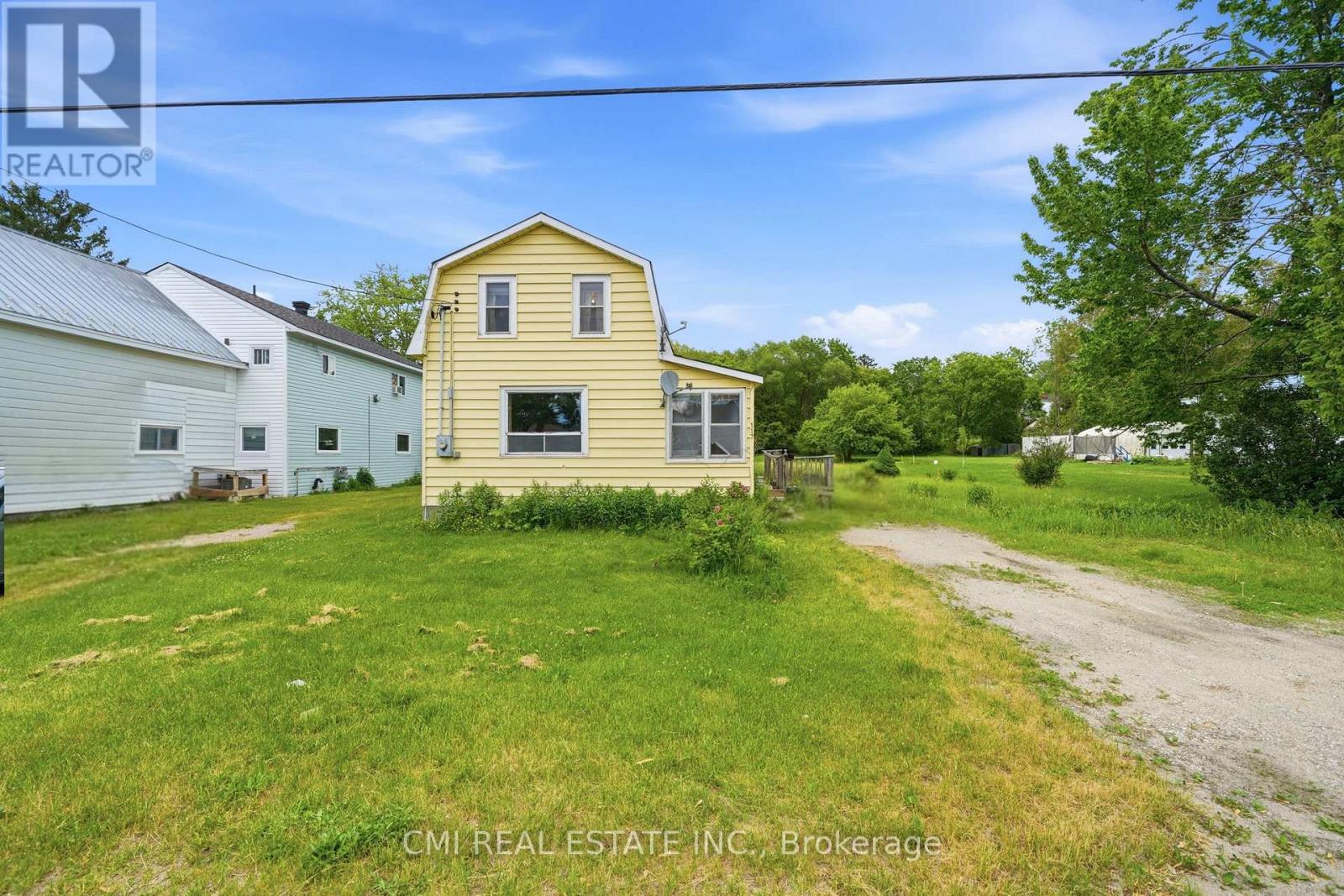 117 Fox Street Property Photo 3