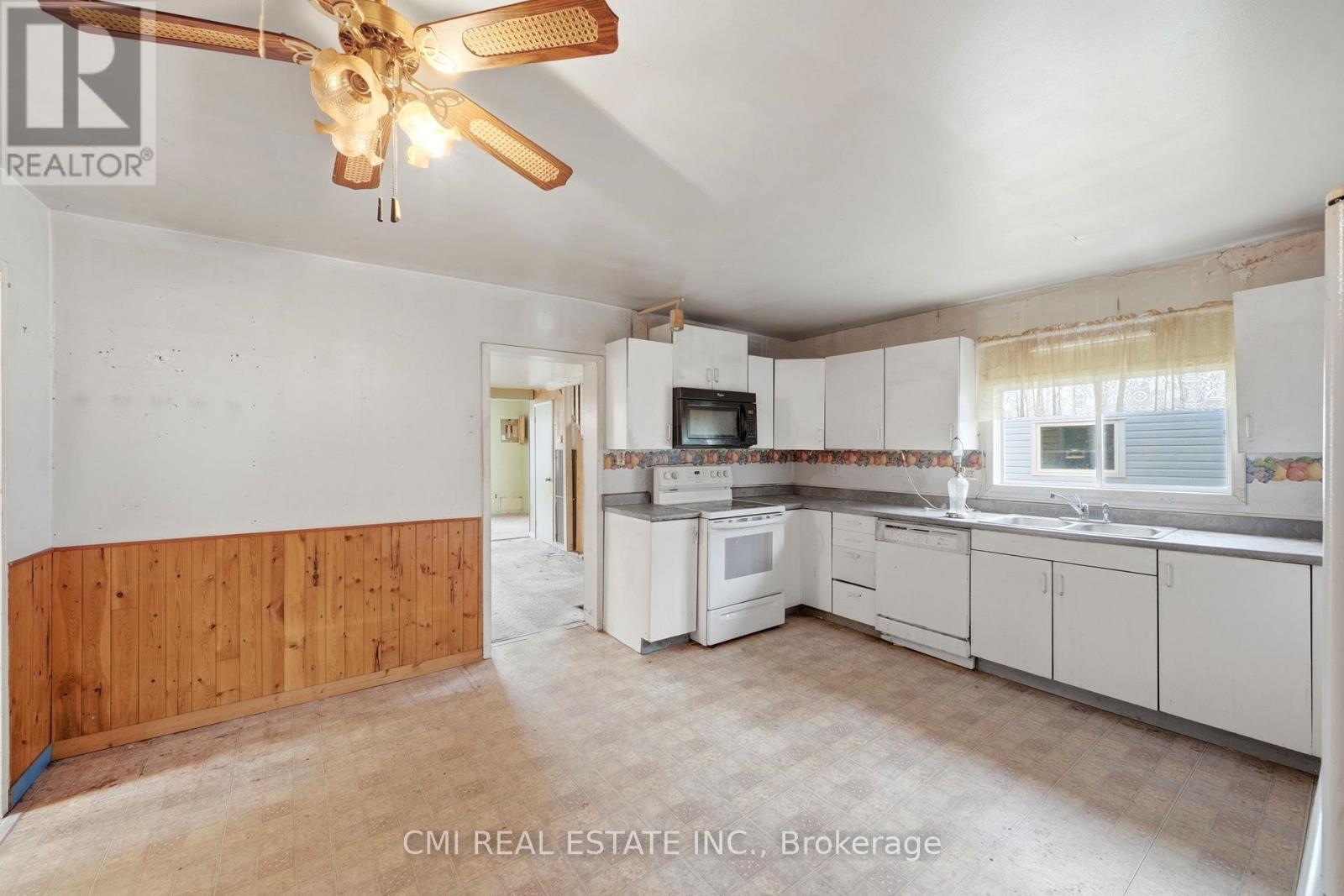 117 Fox Street Property Photo 14