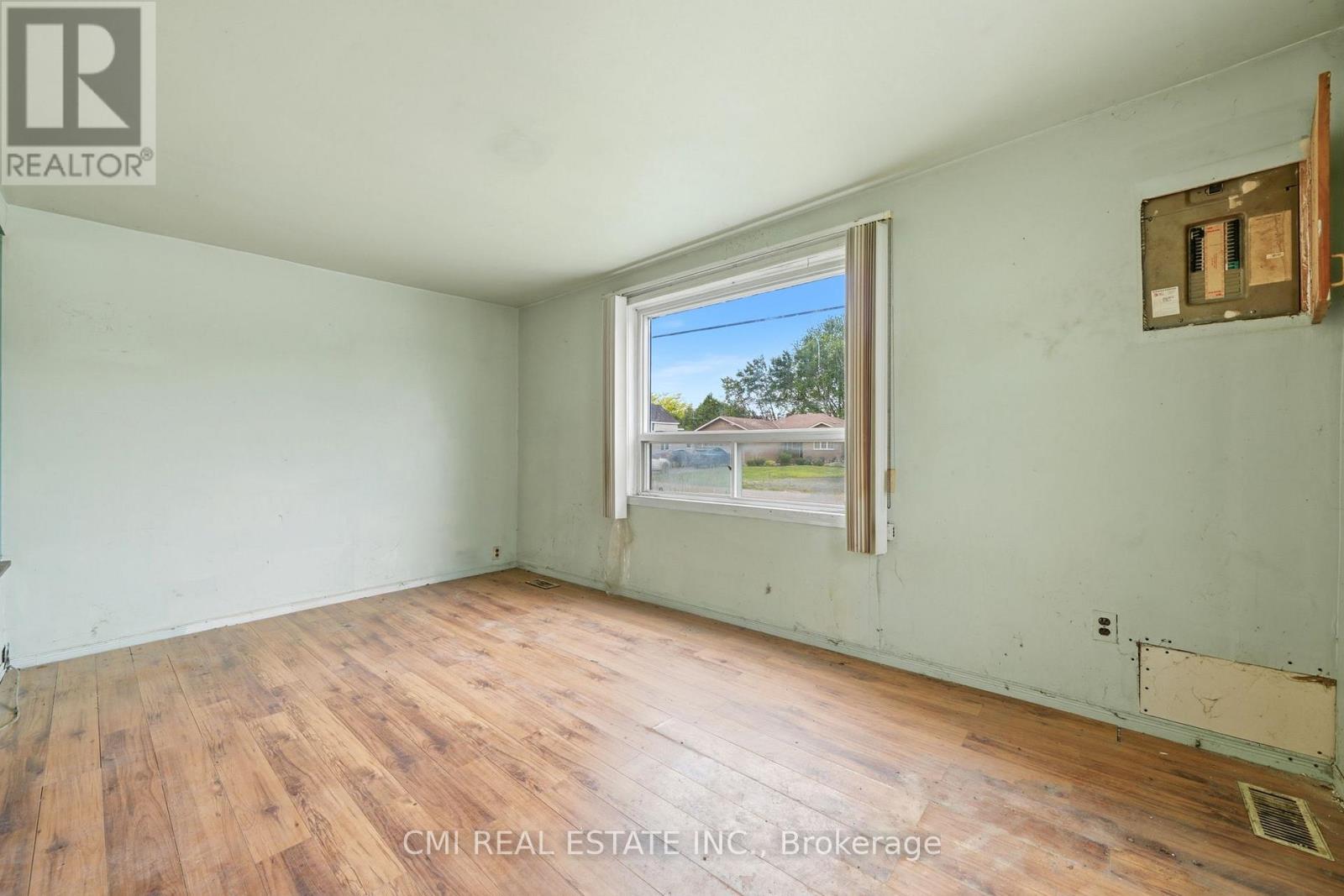 117 Fox Street Property Photo 17