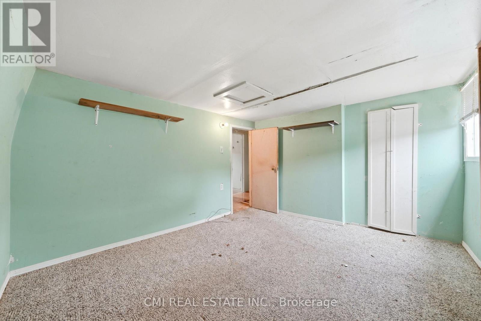 117 Fox Street Property Photo 23