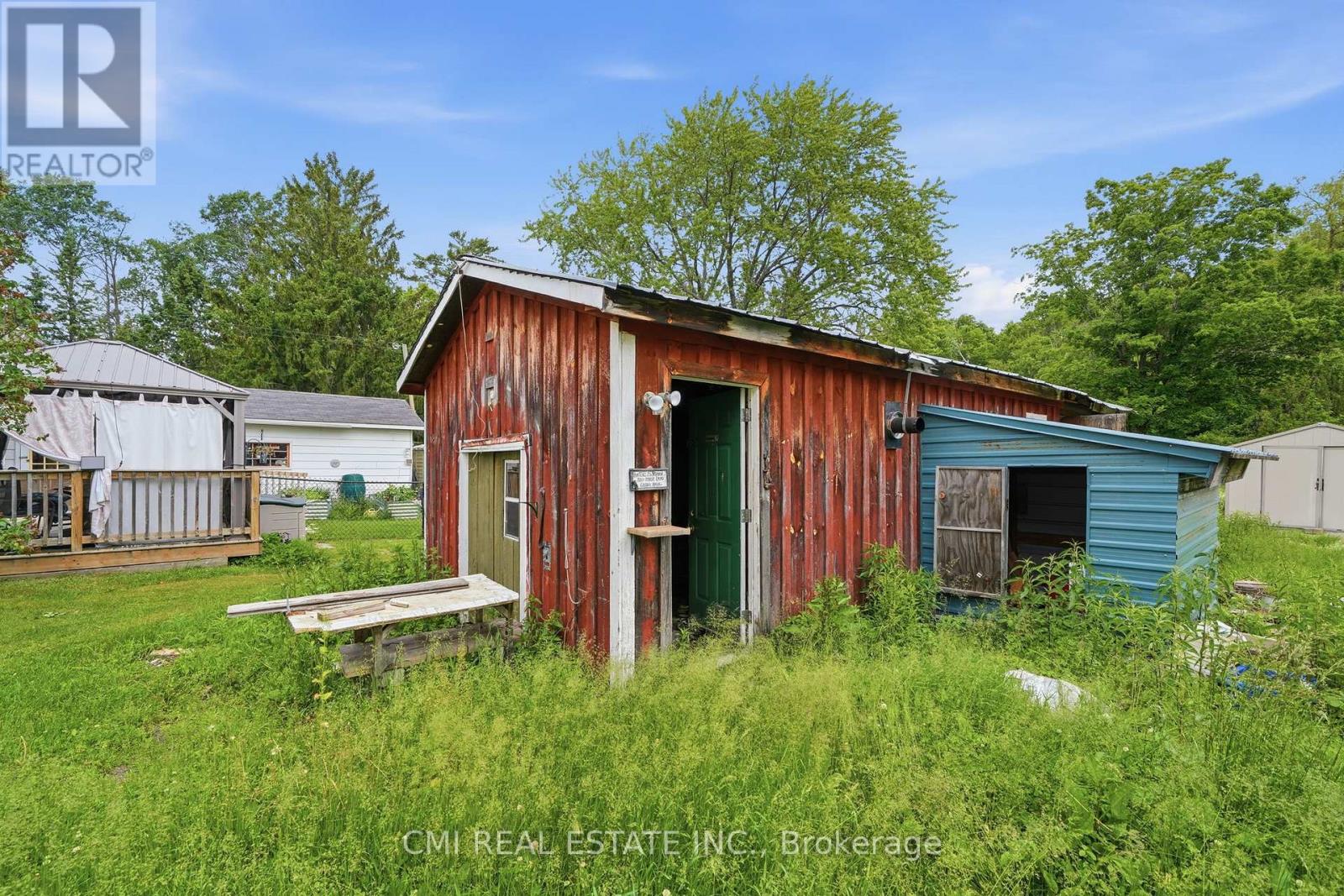 117 Fox Street Property Photo 41