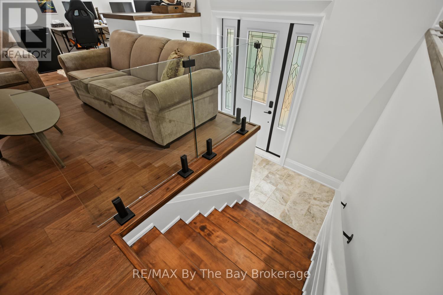 208 Thomas Street Property Photo 10