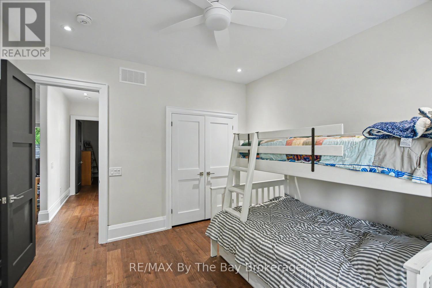 208 Thomas Street Property Photo 30