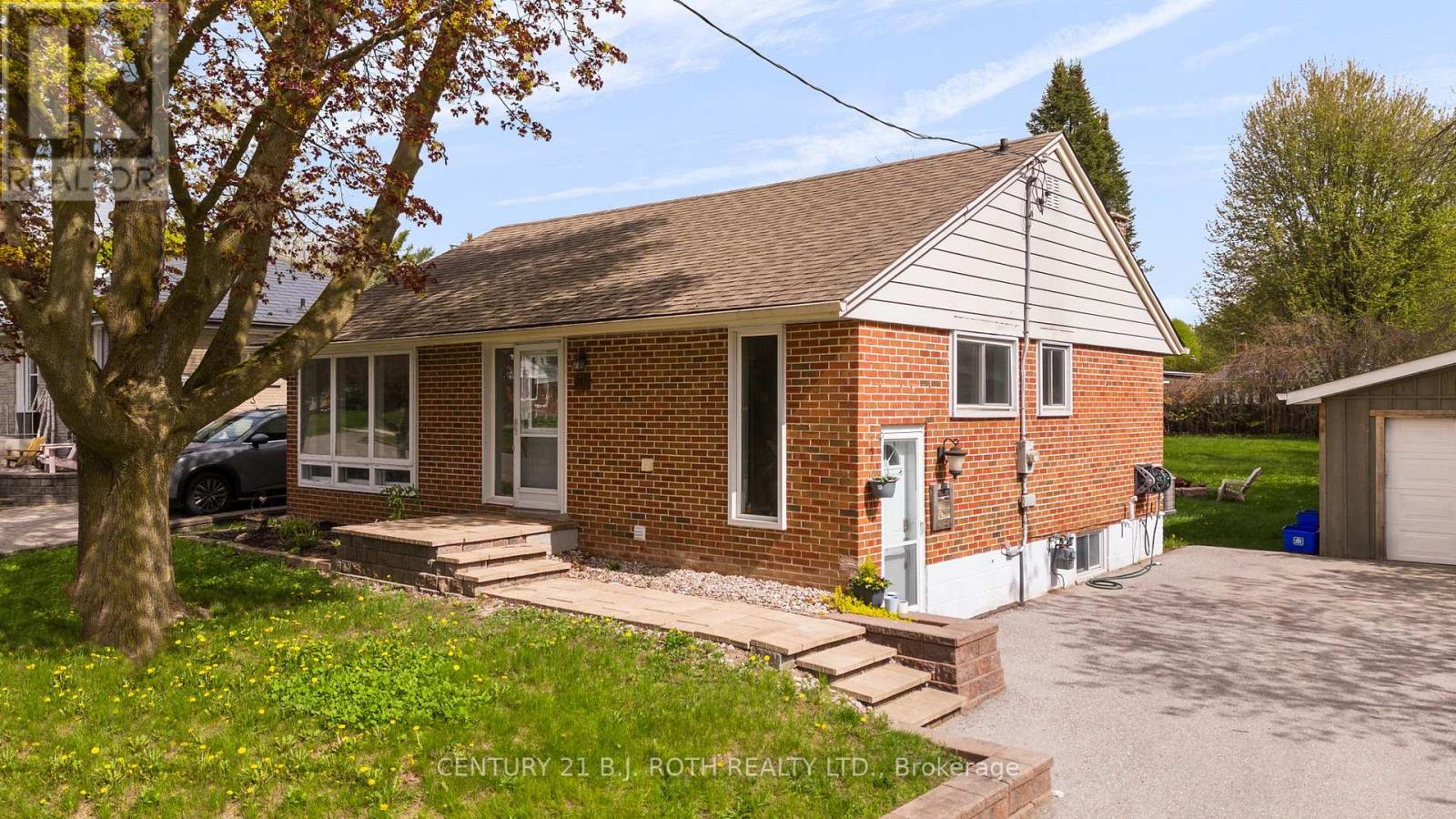Lower Level - 243 Wellington Street E Property Photo 1