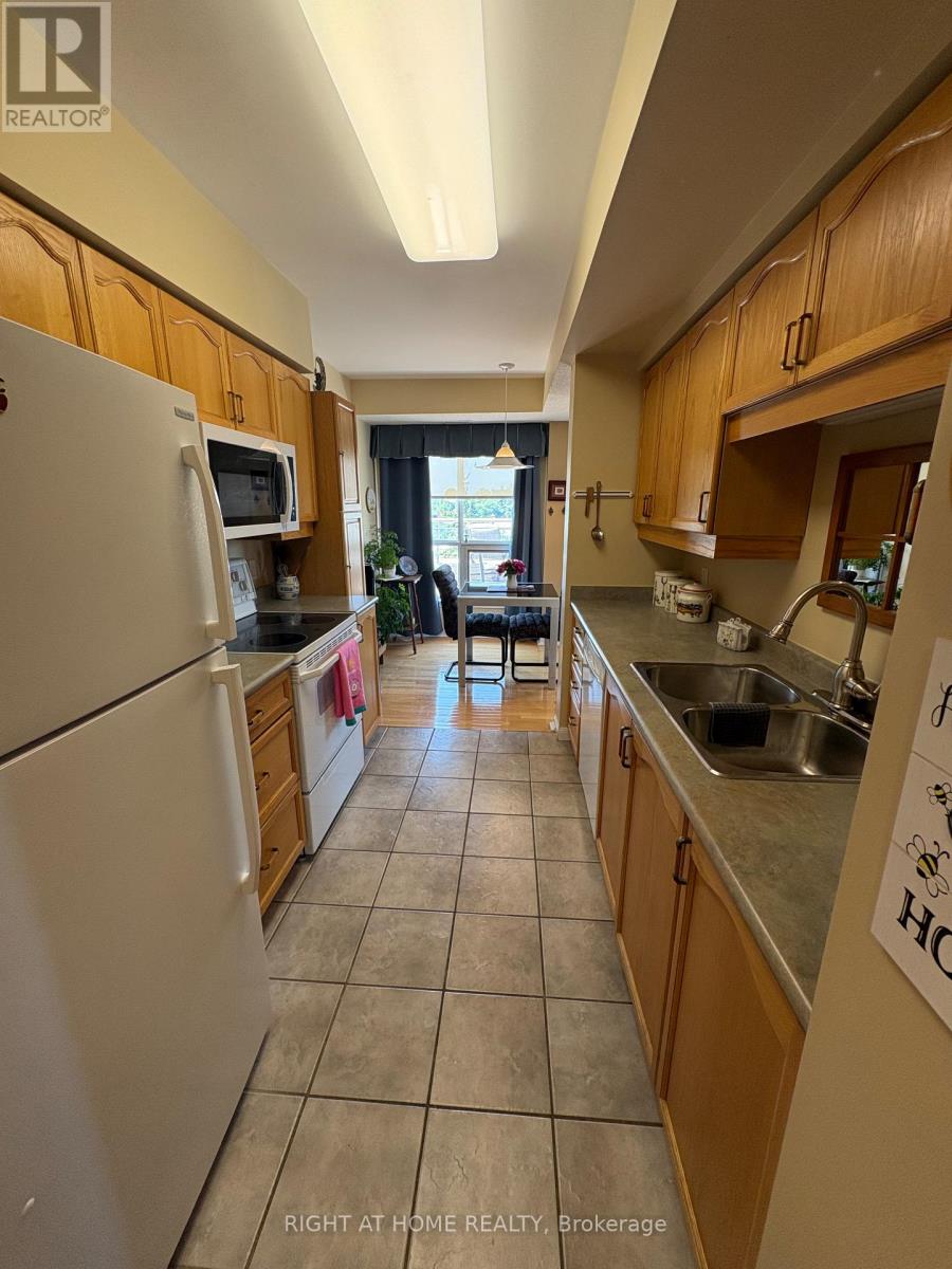 404 - 94 Dean Avenue Property Photo 31