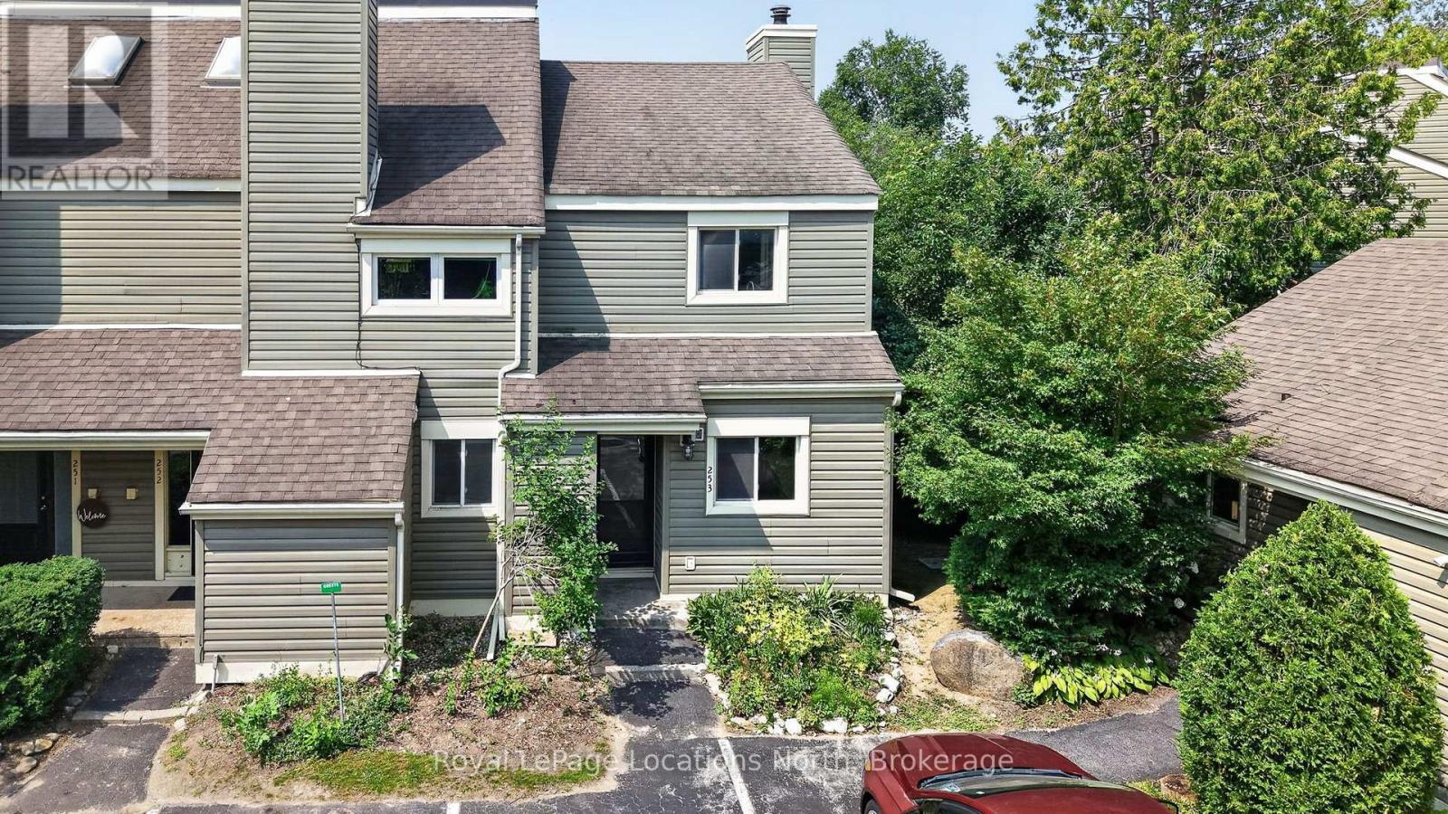 253 - 13 Harbour Street W Property Photo 1