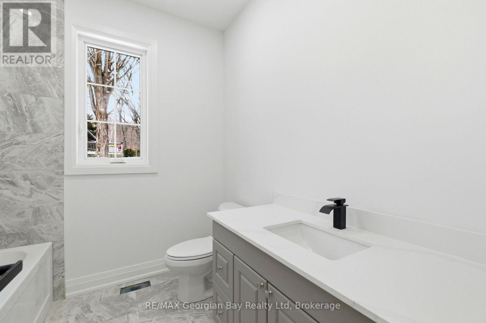 49 Beaufort Crescent Property Photo 23
