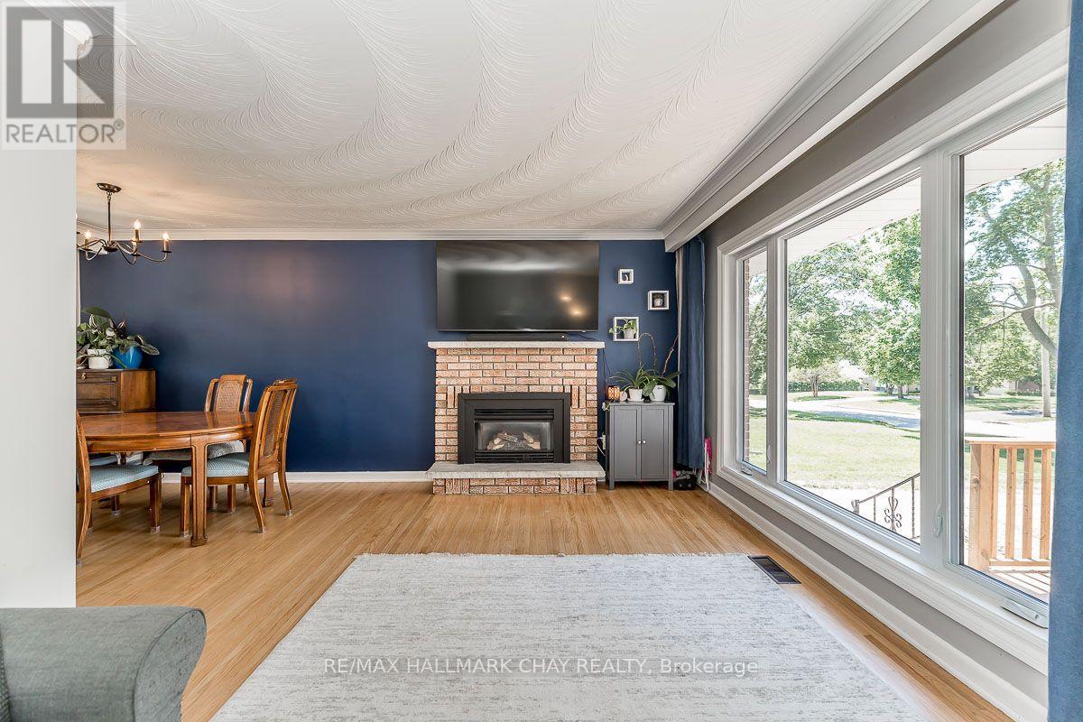 23 Downsview Drive Property Photo 7