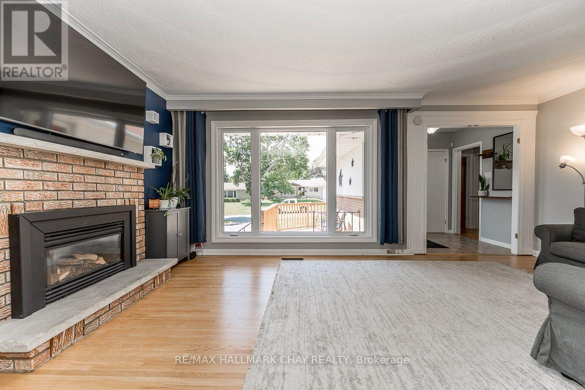 23 Downsview Drive Property Photo 8