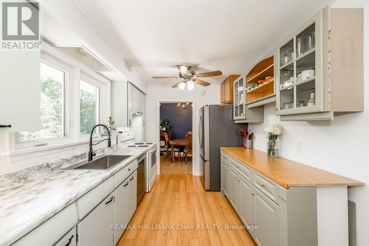 23 Downsview Drive Property Photo 14