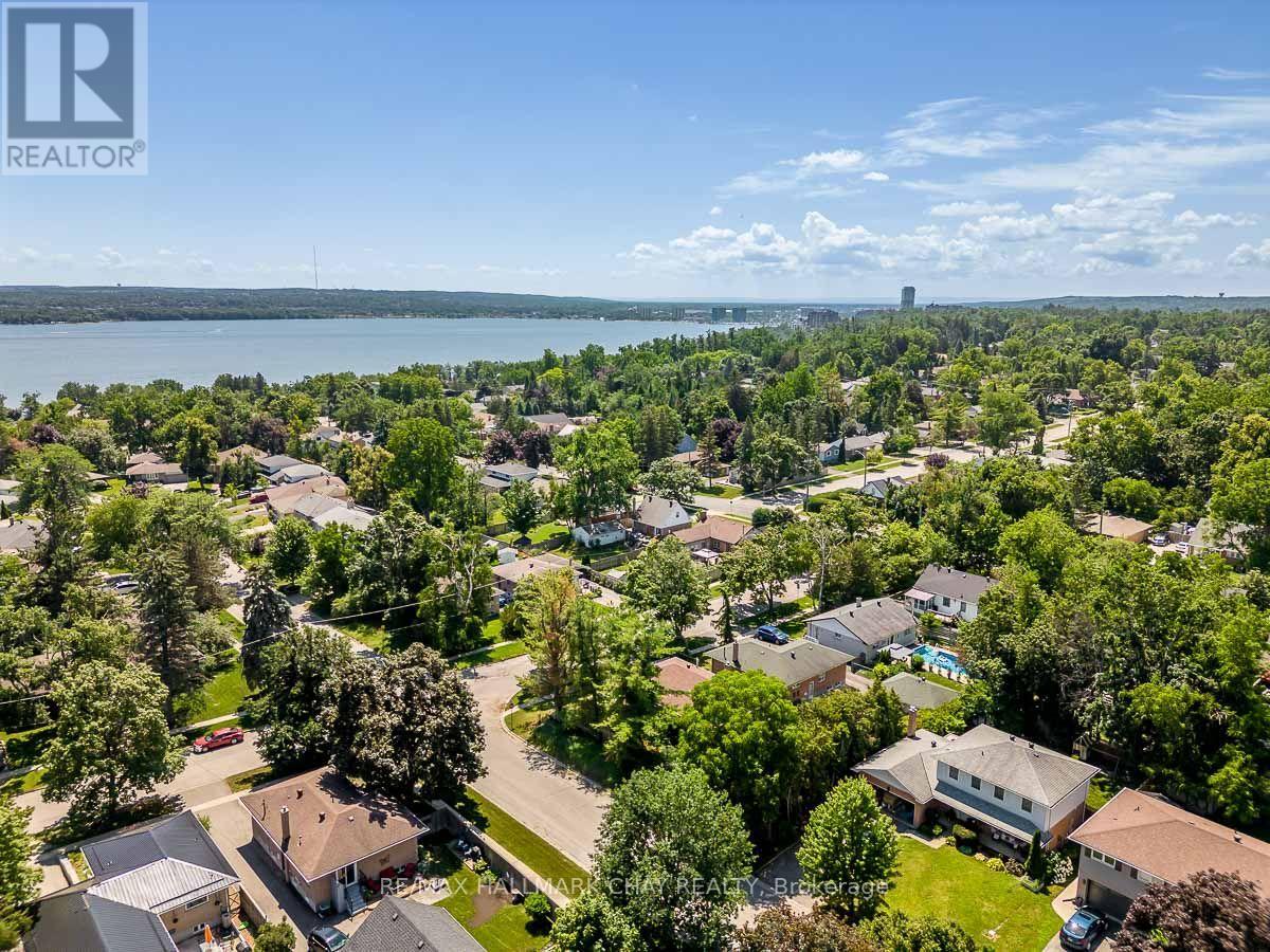 23 Downsview Drive Property Photo 41